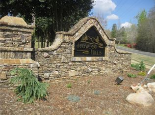 299 Newbury Cir, Westminster, SC 29693