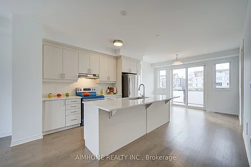 60 Avani Ave Photo 1