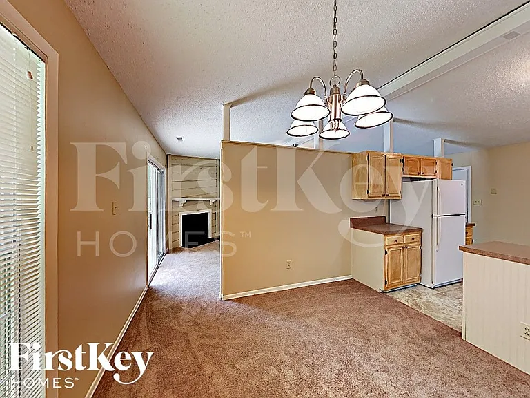 6417 Pineburr Ct — Photo 5