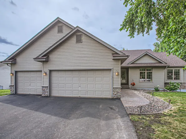 28526 Lakeside Trl, Lindstrom, MN 55045