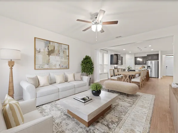 411 Skipper Ln, Azle, TX 76020