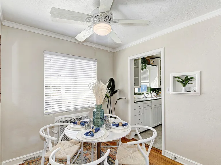 5210 J St — Photo 10