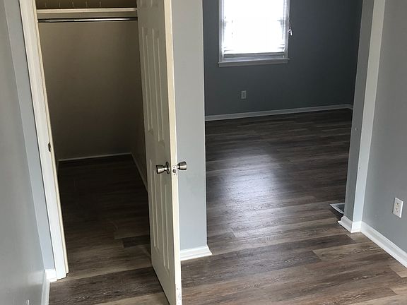 2nd image of 3895 Evergreen Rd #24