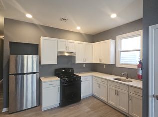 662 Grove St #2R, Irvington, NJ 07111