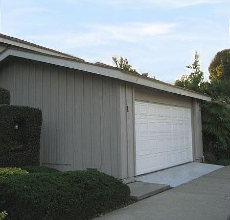 2-Car Attached Garage