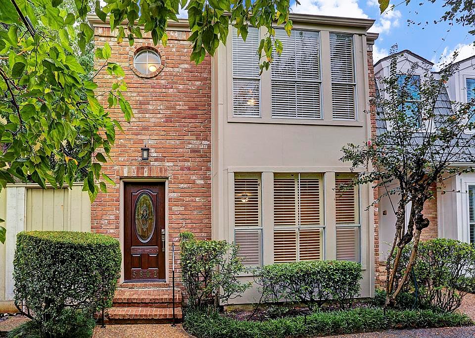 1st image of 5802 Lynbrook Dr #72