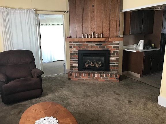 5th image of 827 N Michigan Ave Lot 25