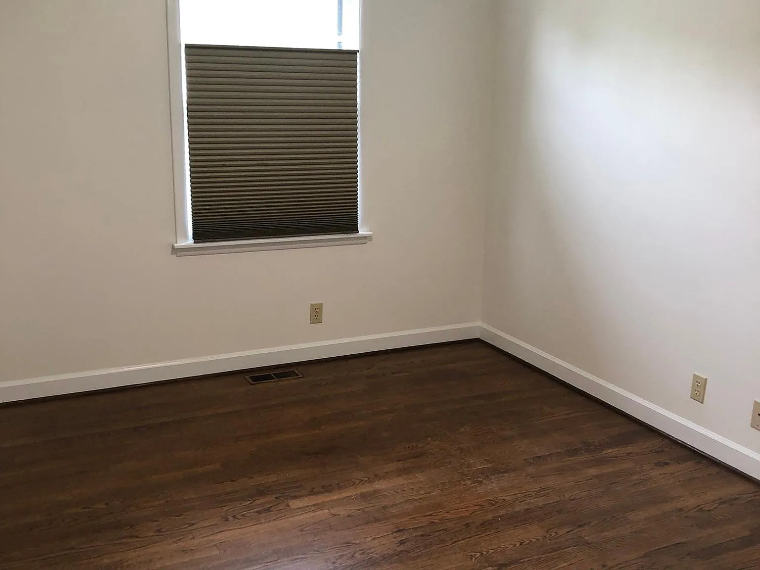 3 bed, 1737 sqft, $1,850 — Photo 4