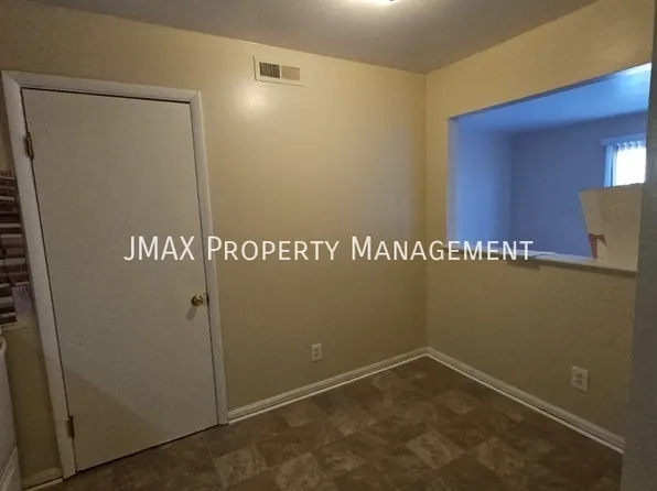 3720 Panorama Ave NW, Roanoke, VA