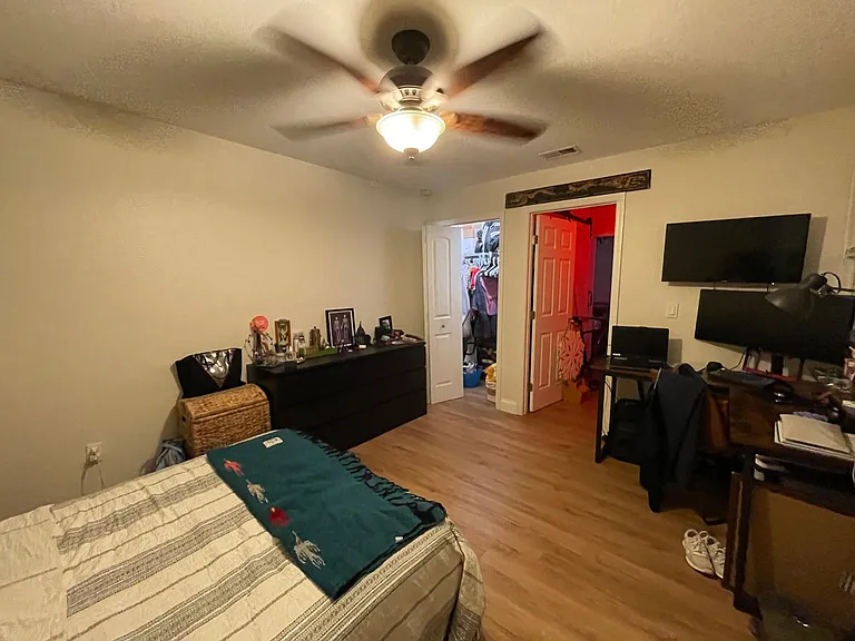 7810 N Van Dyke Pl #A — Photo 10