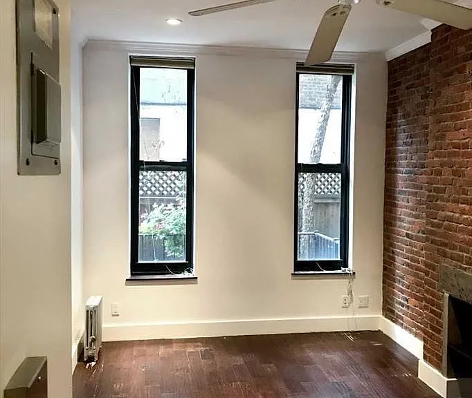 86 Horatio St #1C — Photo 1