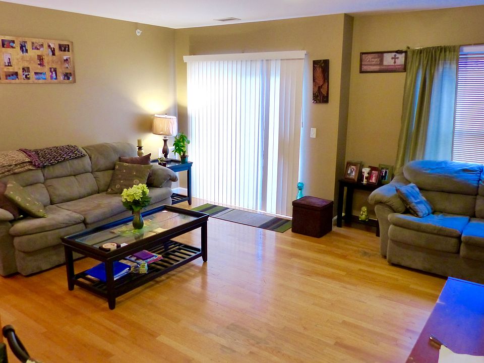 1st image of 84 Aborn St Unit 1401