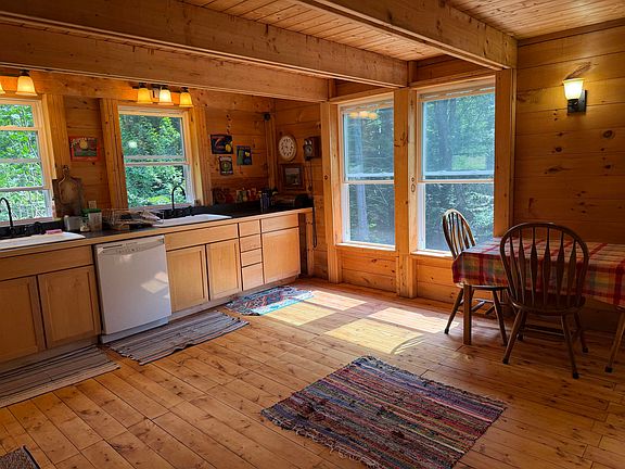3rd image of 390 Smith Drive