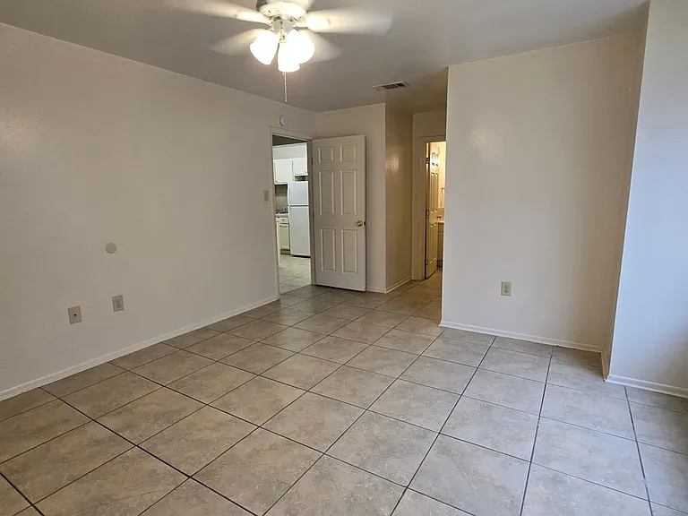 8556 Leake Ave #A-D — Photo 15