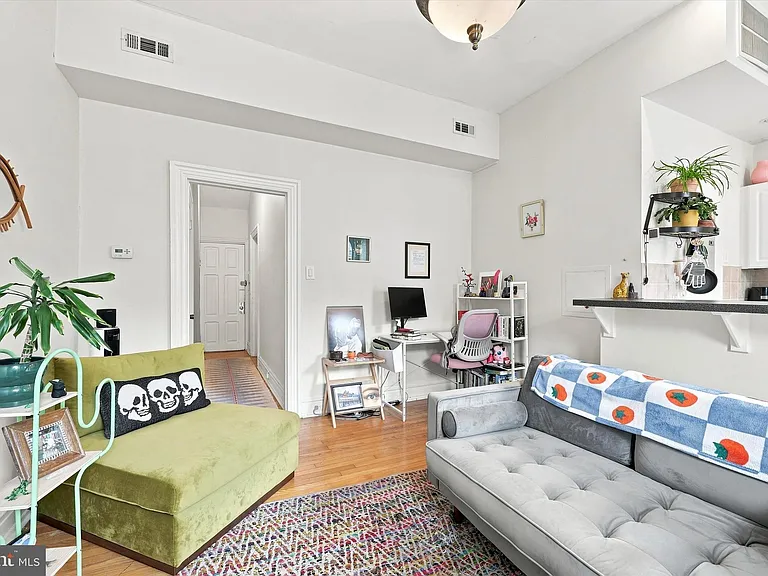2218 Delancey Pl #3F — Photo 6