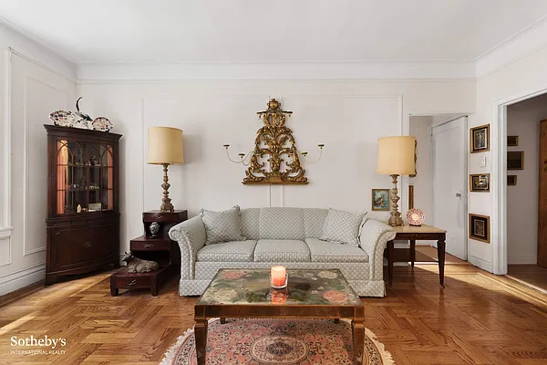 Sold by Sotheby's International Realty | media 2