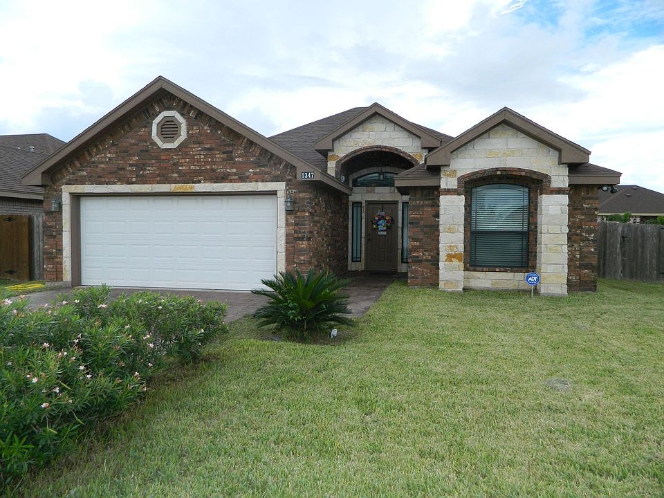 1st image of 1347 Shania Twain Dr