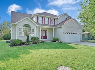 28 Shore Ave, Manahawkin, NJ 08050
