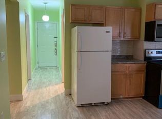 138 Brook St #1, Providence, RI 02906