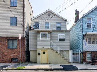 75 Chambers St #3, Newark City, NJ 07105