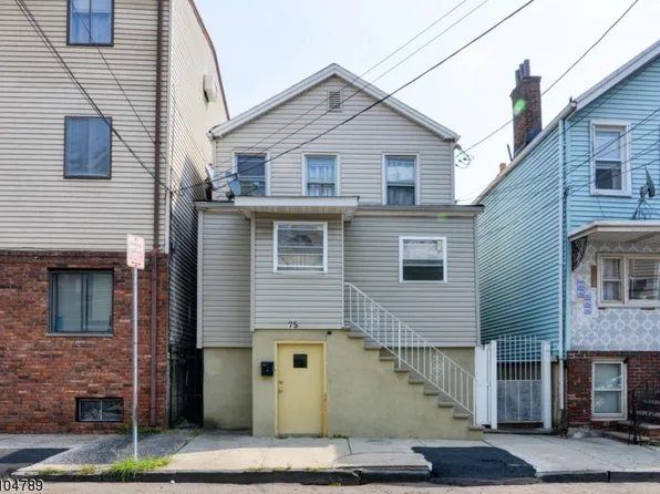 75 Chambers St #3, Newark City, NJ 07105