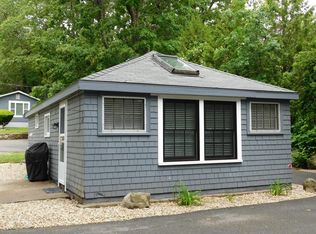 112 Thatcher Rd, Gloucester, MA 01930