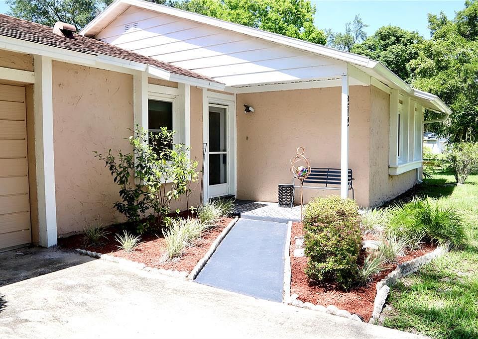 1st image of 212 San Fernando Ct