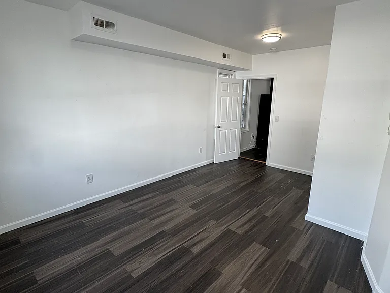 169 Temple St #1L — Photo 14