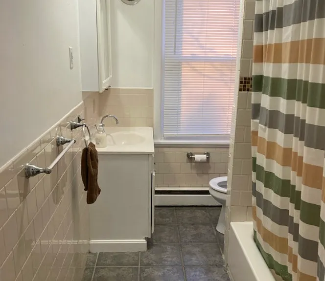 37 7th St #1 — Photo 7