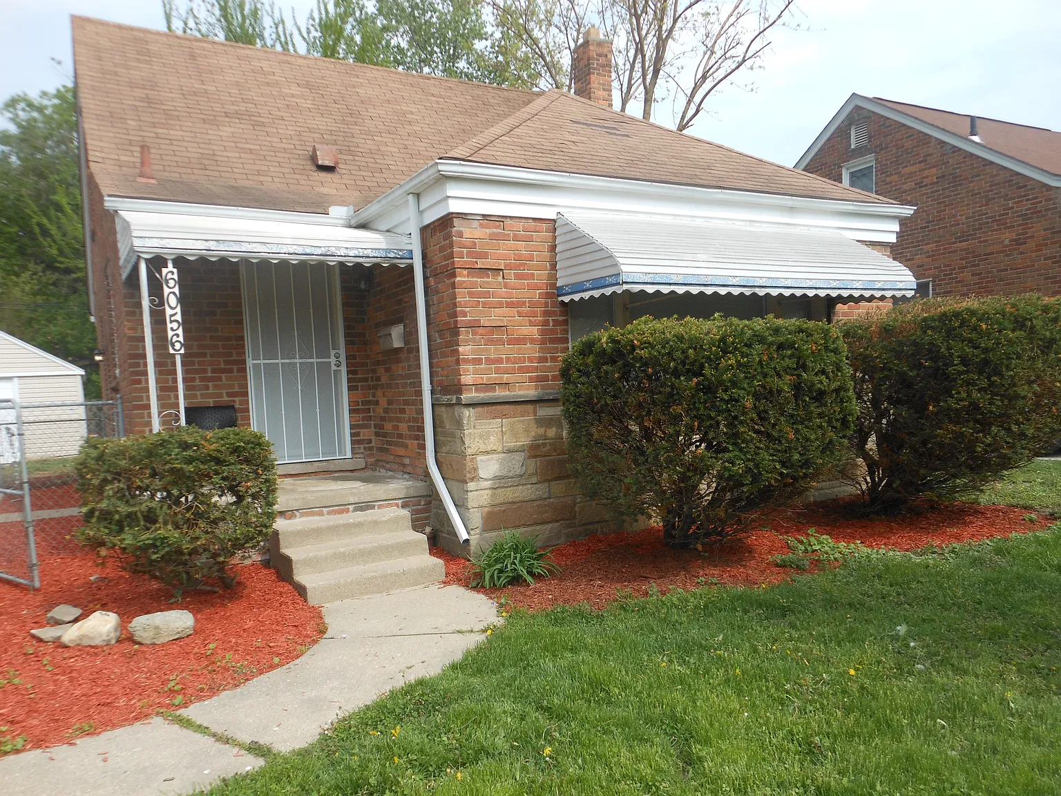 3 bed, 1160 sqft, $1,500 — Photo 1