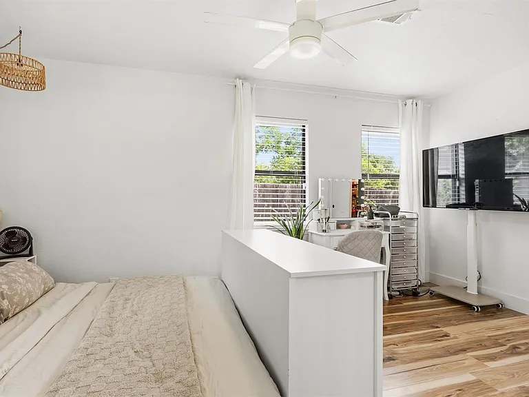 1014 S Meadows Dr — Photo 17
