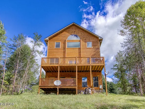 3846 Katelyns Ln, Sevierville, TN 37876