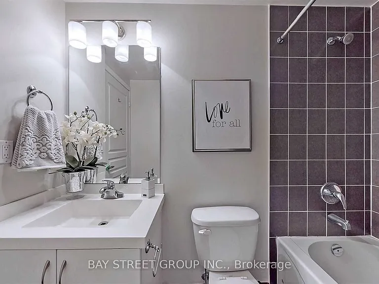 2230 Lake Shore Blvd W #2207 — Photo 17