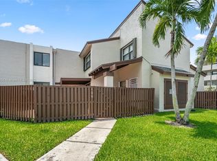 10280 NW 9th Street Cir #10615, Miami, FL 33172
