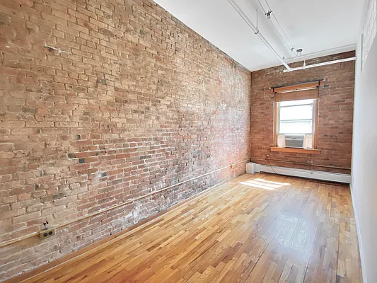 Rented by Corcoran | media 43