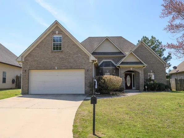 3029 Highview Ln, Calera, AL 35040