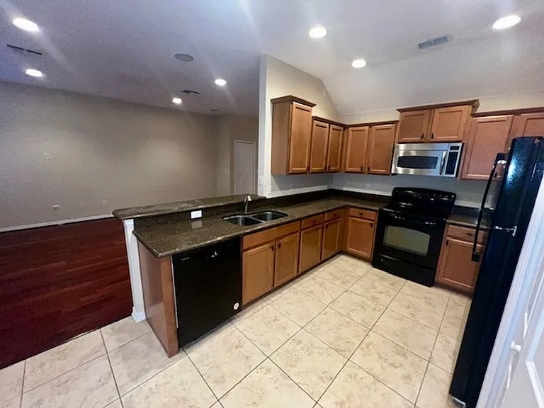 8547 Bertram Ln — Photo 20