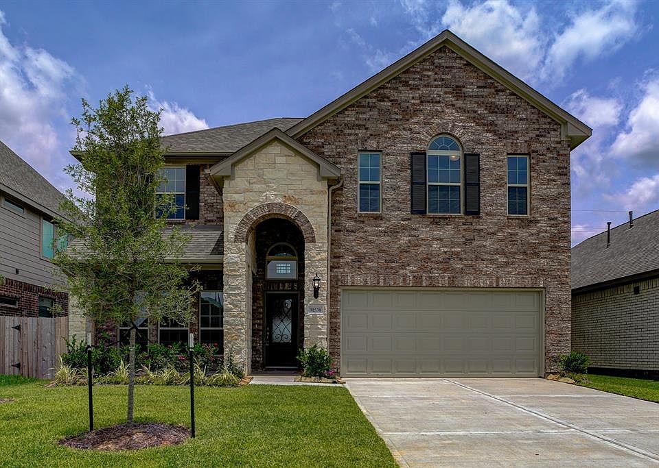 1st image of 31538 Elkcreek Bend Dr