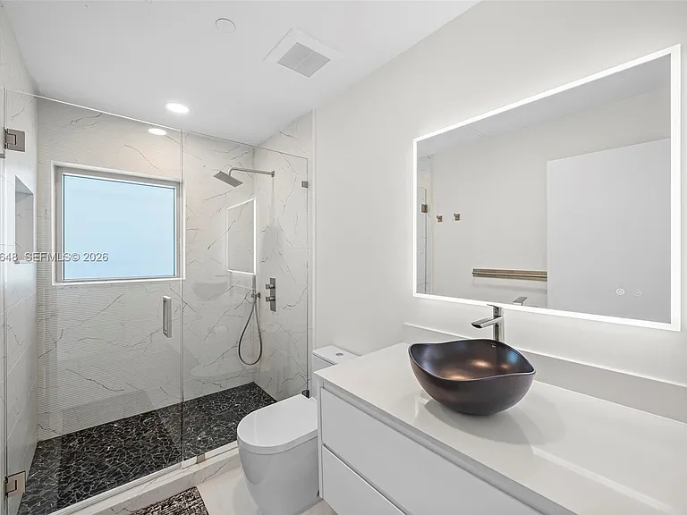 900 Biscayne Blvd #4202 — Photo 25