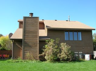 5614 Albert St, Shoreview, MN 55126