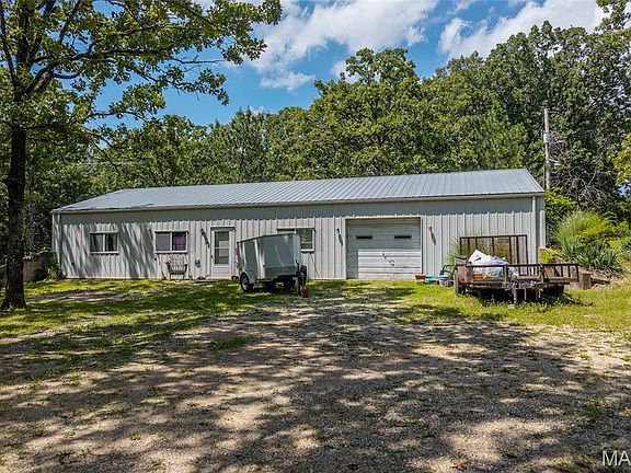 3rd image of 1469 State Rd E