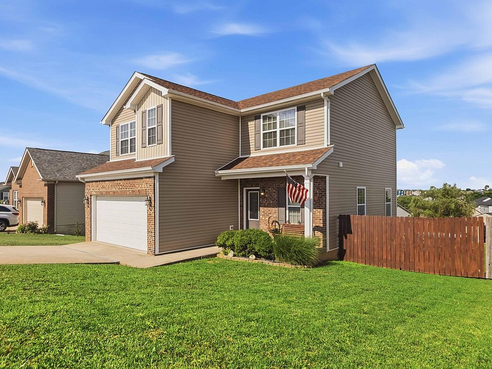 1st image of 716 Amanda Ct