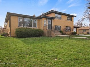 384 Patricia Dr, Chicago Heights, IL 60411