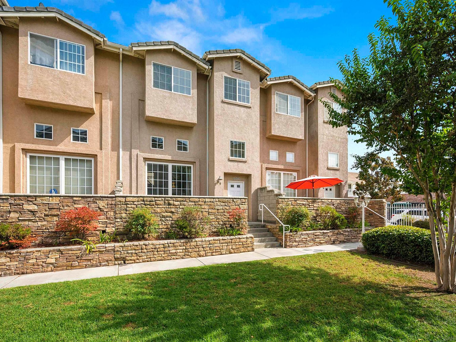 106 W Douglas Ave W, El Cajon, CA 92020 Zillow