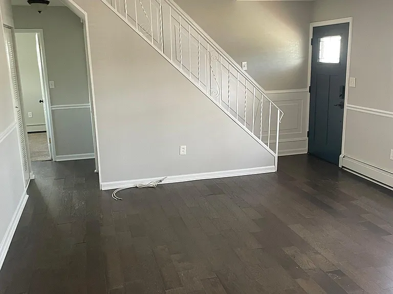 1 Keystone Ln — Photo 5