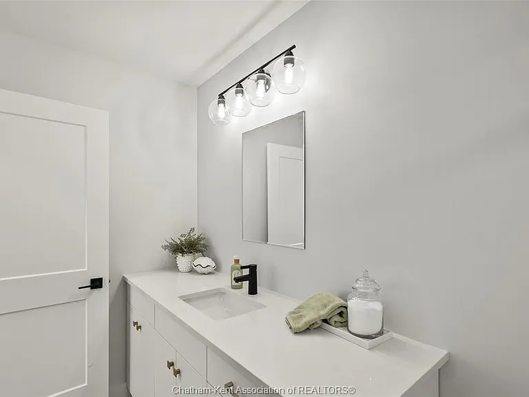 364 Grand Ave E #305 — Photo 34