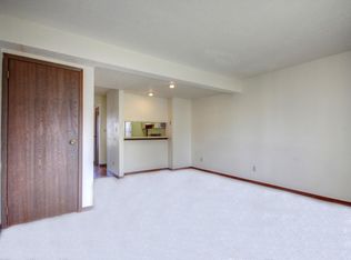 1176 Pomona Dr, Champaign, IL