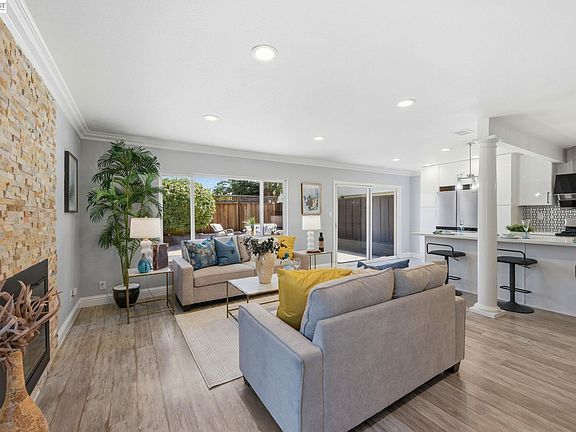 2nd image of 36088 Salisbury Dr