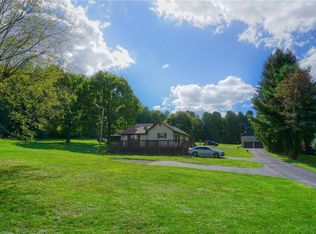 160 Dutchtown Rd, Butler, PA 16002