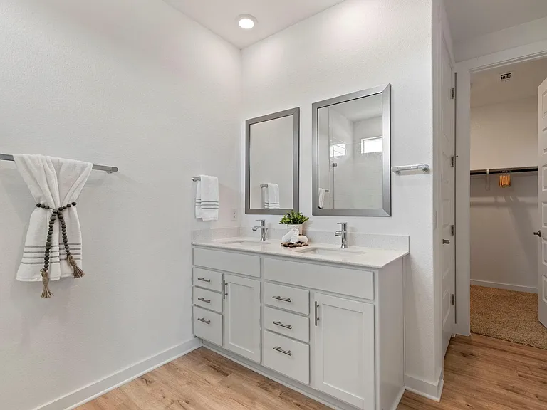 2417 Gabriels Horn Rd — Photo 17